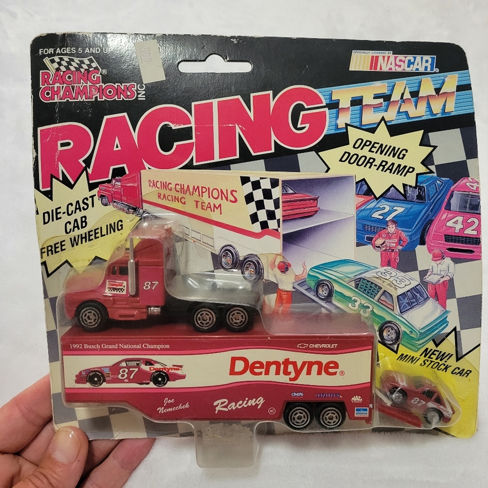 Vintage Nascar Joe Nemecheck  #87 Dentyne Hauler w/mini car